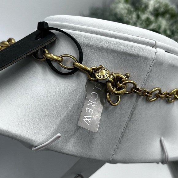 J.Crew Blossom Bauble Statement
Cluster Dark Mauve Neutral Necklace
- NWT - Picture 10 of 11